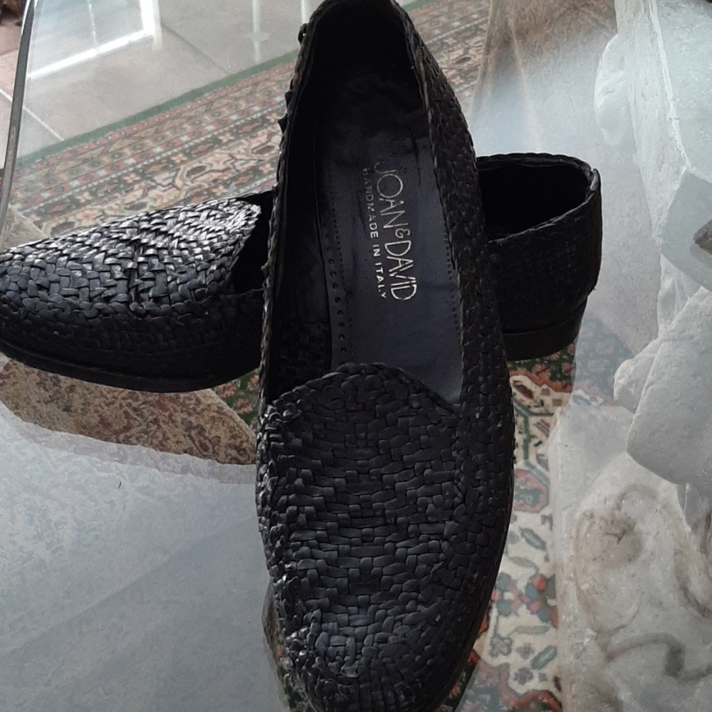 Flats - Picture 3 of 4